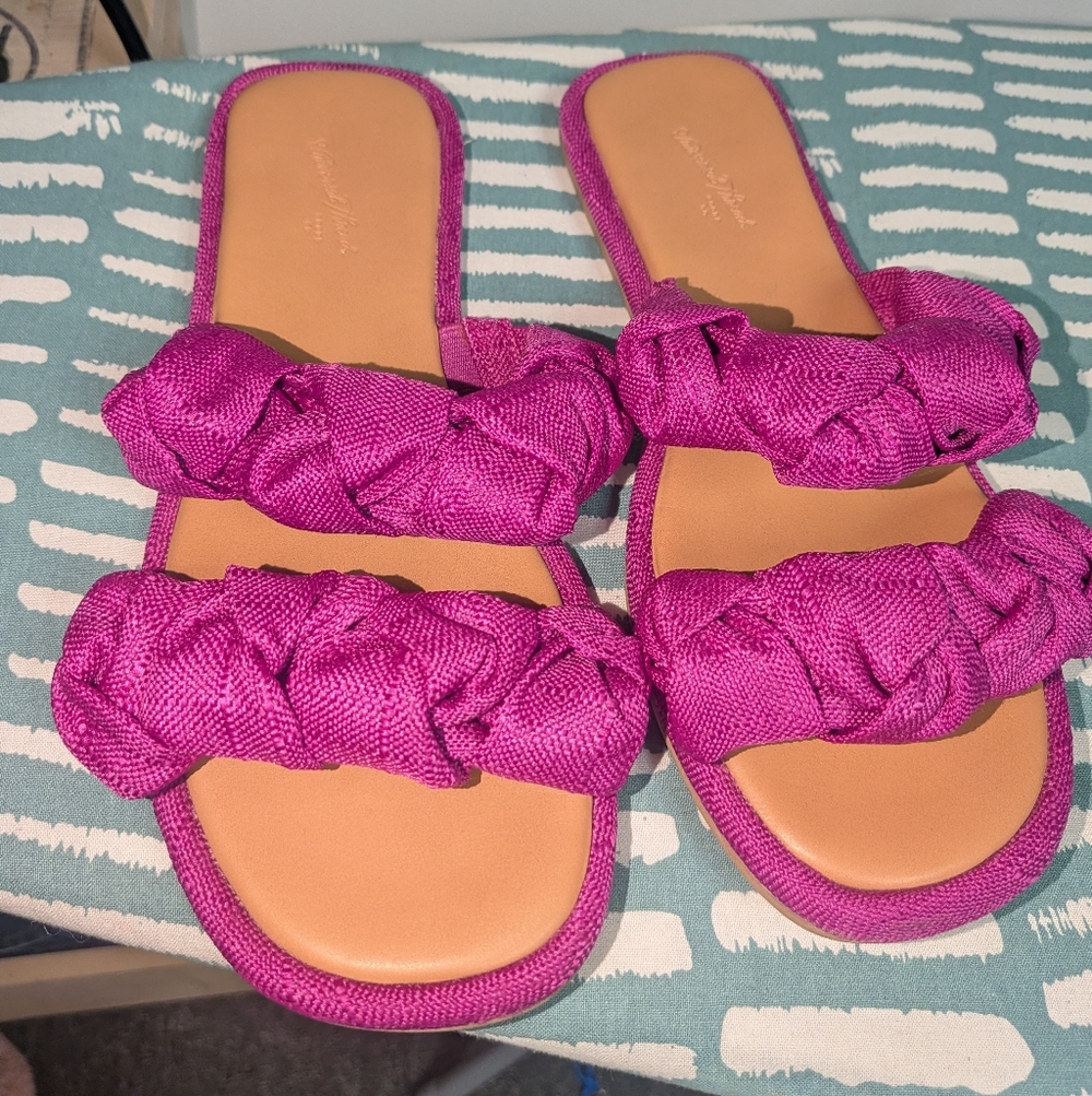 ​Universal Thread Magenta Braided Slide Sandals Size 6.5